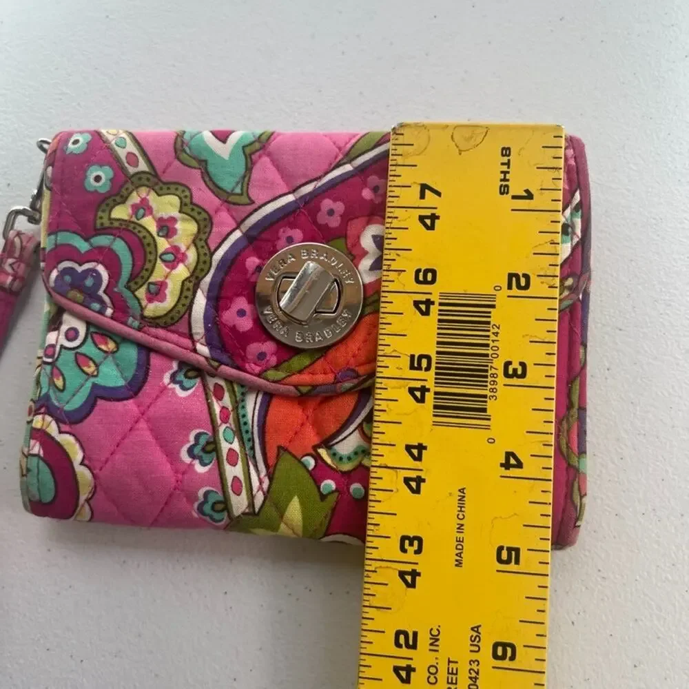 Vera Bradley Pink Paisley Hand Clutch With Removable Hand Strap